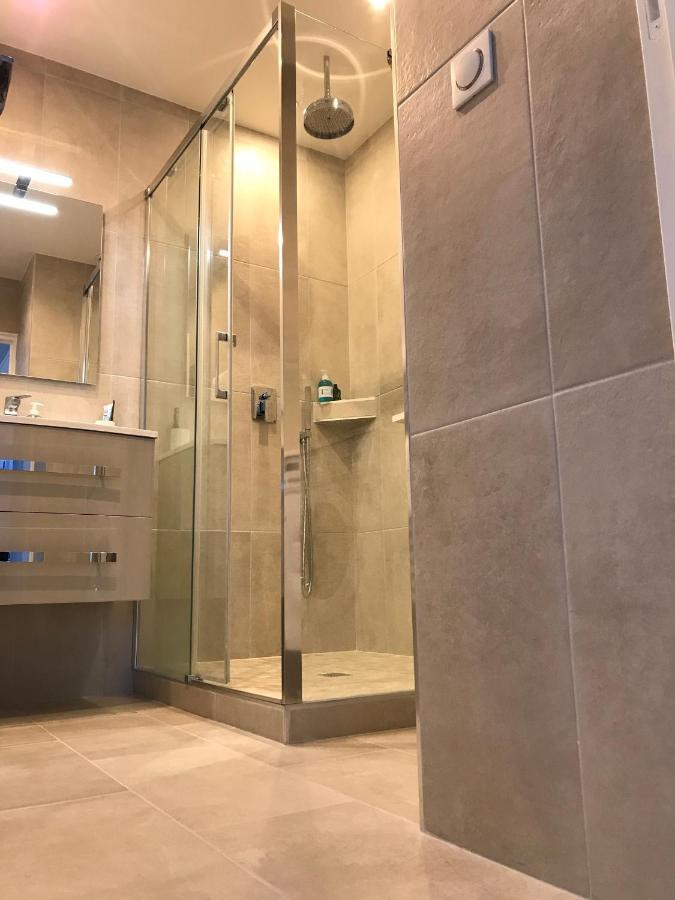 Appartement Plein Centre Saint Florent Face Au Port Luaran gambar